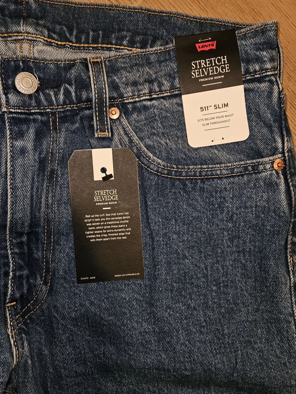 Levi's 511 Men's Medium Blue Straight-Leg Jeans Slim